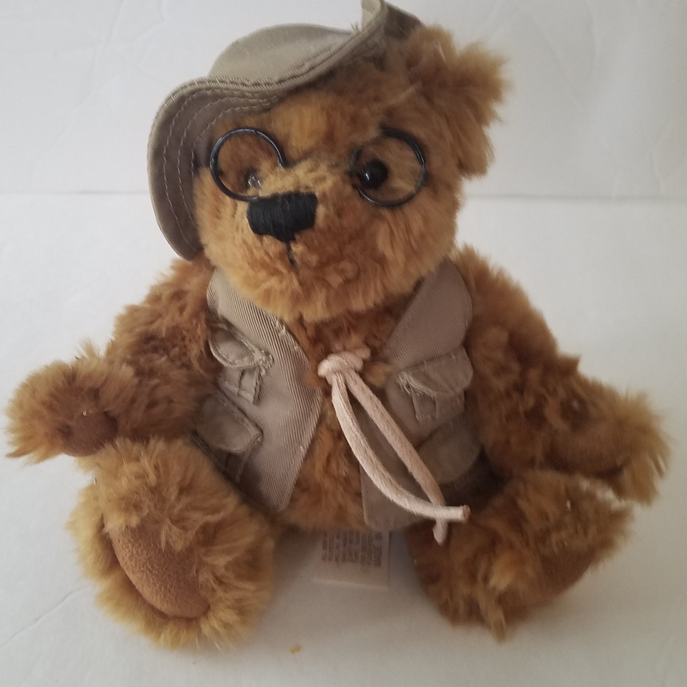 Dan Dee Collecters Bear